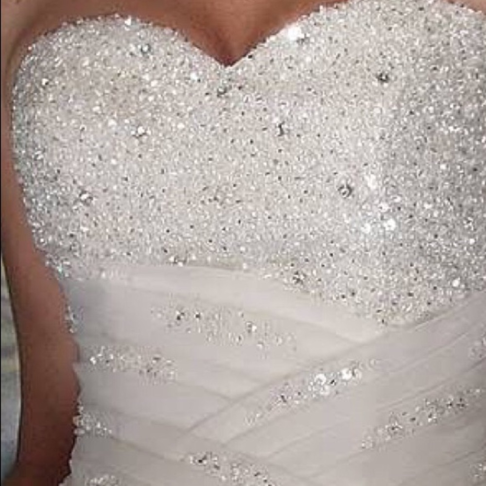 Sweetheart natural waist A-line wedding dress